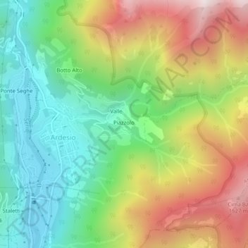 Mappa topografica Piazzolo, altitudine, rilievo